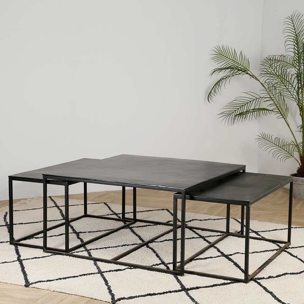 Côté Table Table Basse Gigogne Carrée (lot De 3) En Fer Noir - Felia 6 Côté Table Table Basse Gigogne Carrée (lot De 3) En Fer Noir - Felia – Image 4