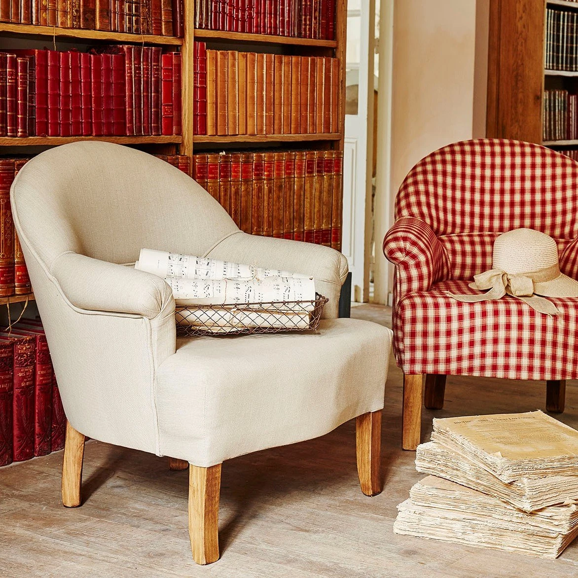 Comptoir De Famille Fauteuil Crapaud En Pin Et Coton Crème - Chambray 7 Comptoir De Famille Fauteuil Crapaud En Pin Et Coton Crème - Chambray – Image 5